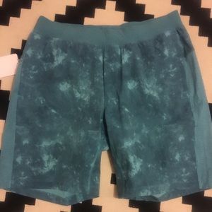 T.H.E. Men’s Lululemon shorts